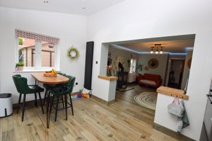 Kitchen/Lounge- click for photo gallery